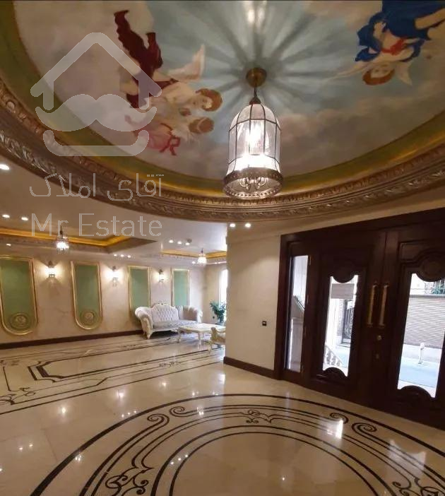 نیاوران ۲۰۵ متر آپارتمان با دو پارکینگ سندی