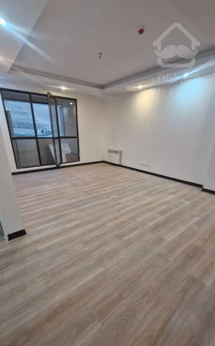 ۱۰۲ متر خرازی ویو کوهستان