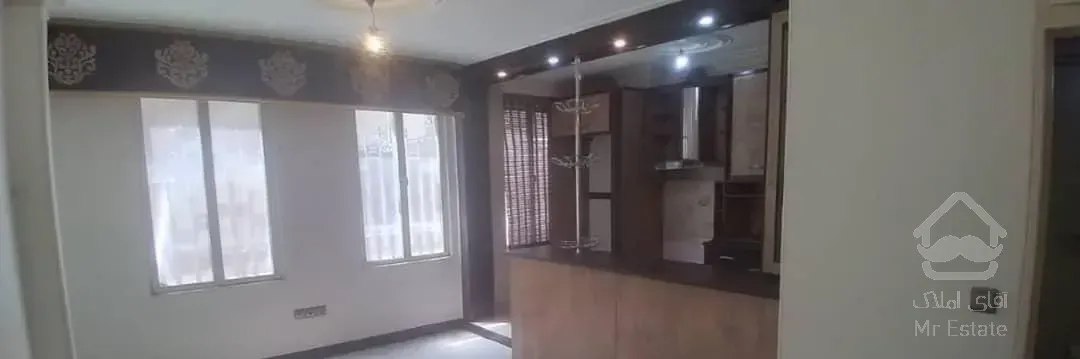 آپارتمان ۵۲ متری، ۲ خوابه، بسیار خوش نقشه،طبقه اول