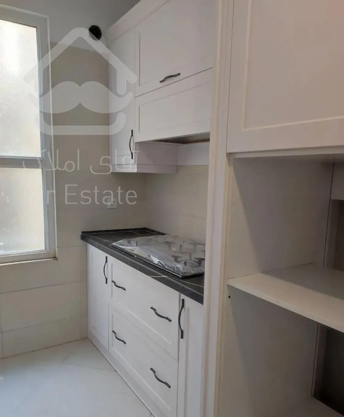 130متر کلید نخورده تاپ لوکیشن