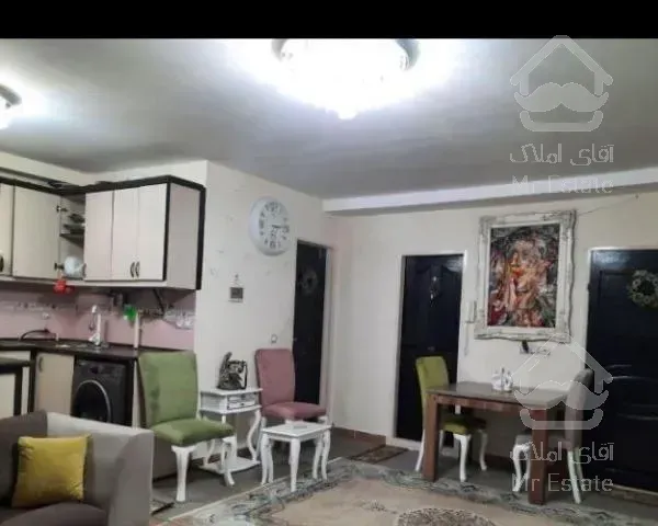 40 متر یه خواب طبقه اول