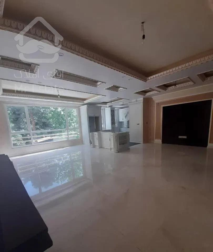 ۸۱ متر/ ۲ خوابه/ فول امکانات/ سالن پرده خور