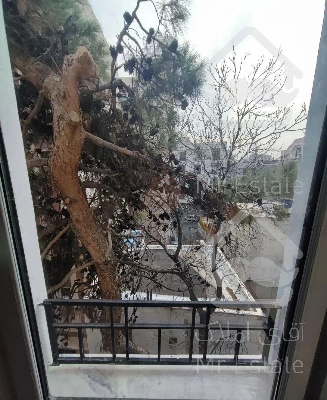 قلهک ۵۲متر ۱خواب مستر ۲پارکینگ