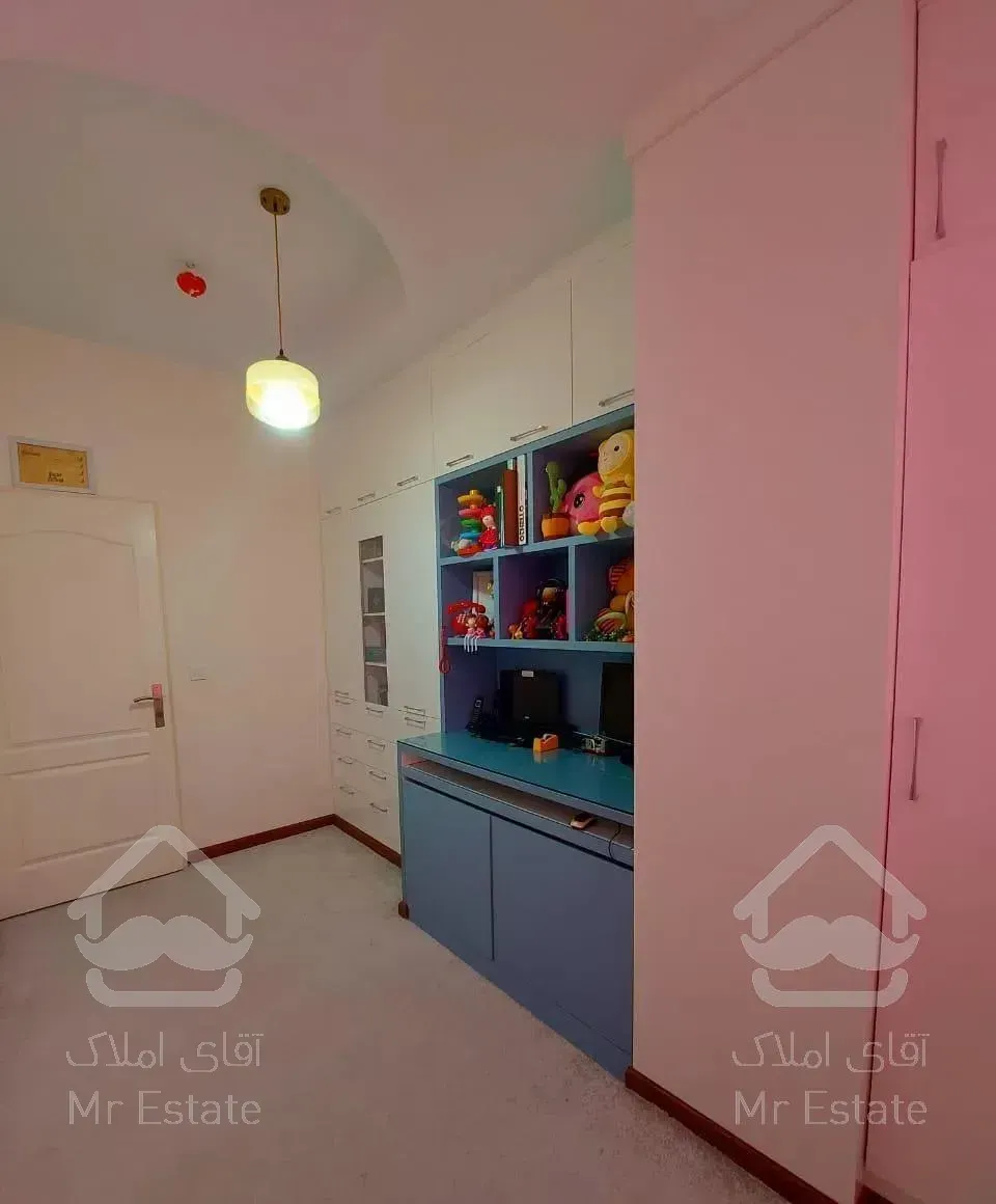 85 متری محله ای دنج