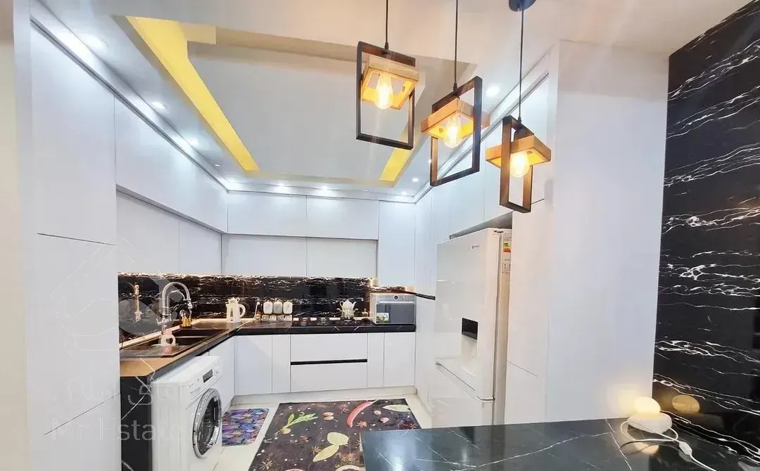 آپارتمان ۶۱ متری/فول امکانات/مالک اشتر