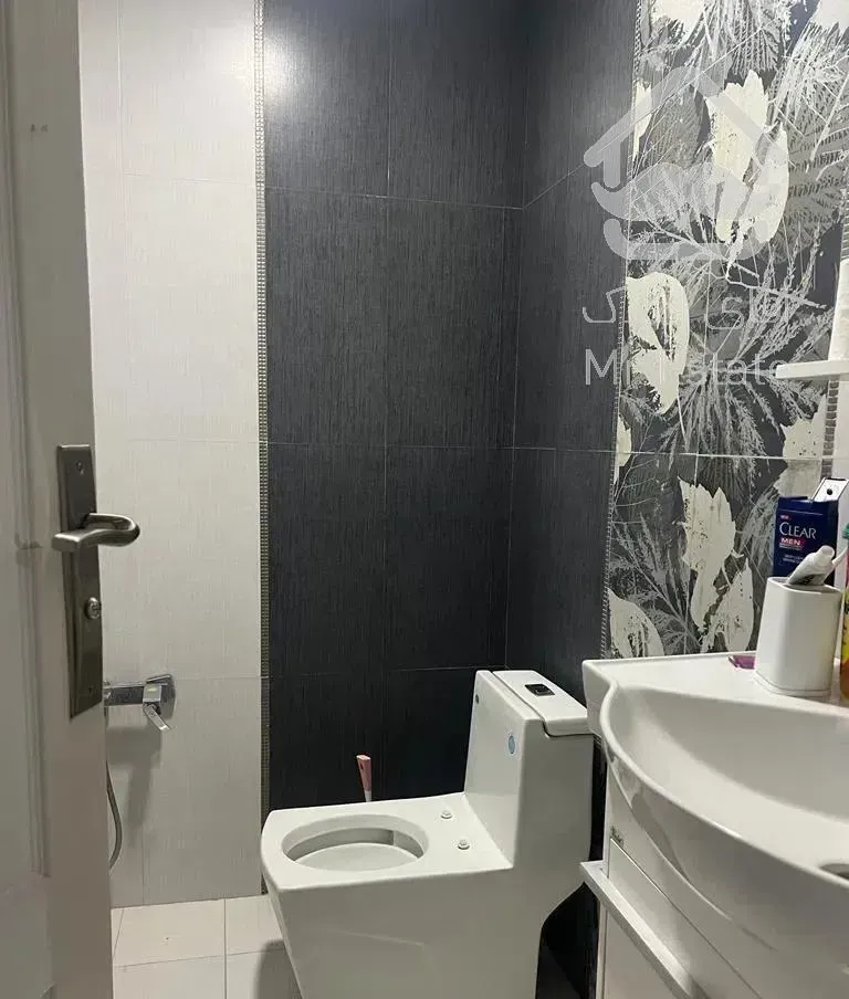 105 متری طبقه 9 برج مجلل پاسارگاد ویو دریاچه چیتگر