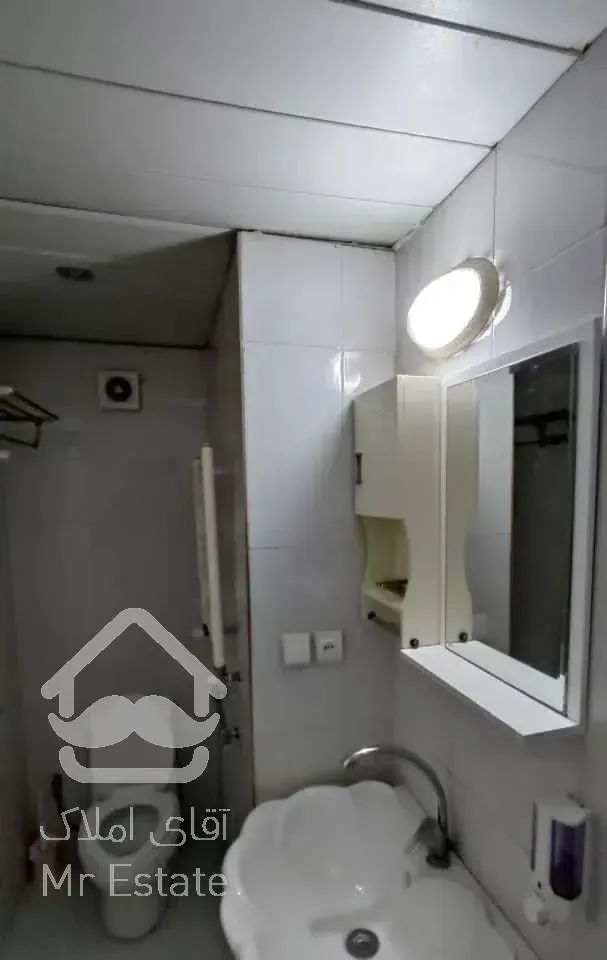 ۱۴۷ متر آپارتمان مسکونی تکواحدی خ آبان جنوبی