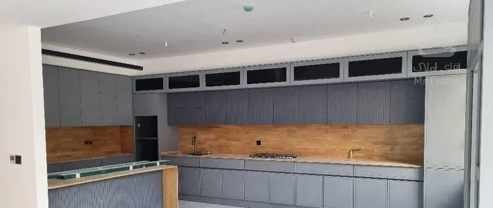 هاشمیه ۱۹۵متری ۳خواب شیک صفر