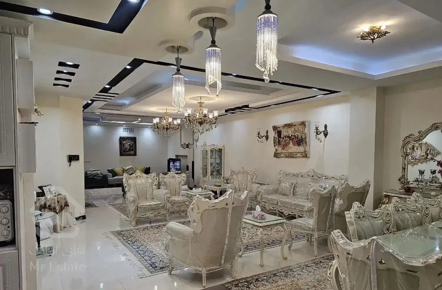 170 متر 3 خواب/10 ساله تک واحدی تخلیه/اباذر