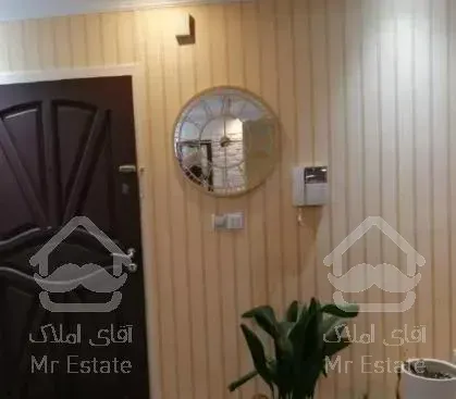 بر میرداماد ۸۰ متر سند اداری نیمه مبله