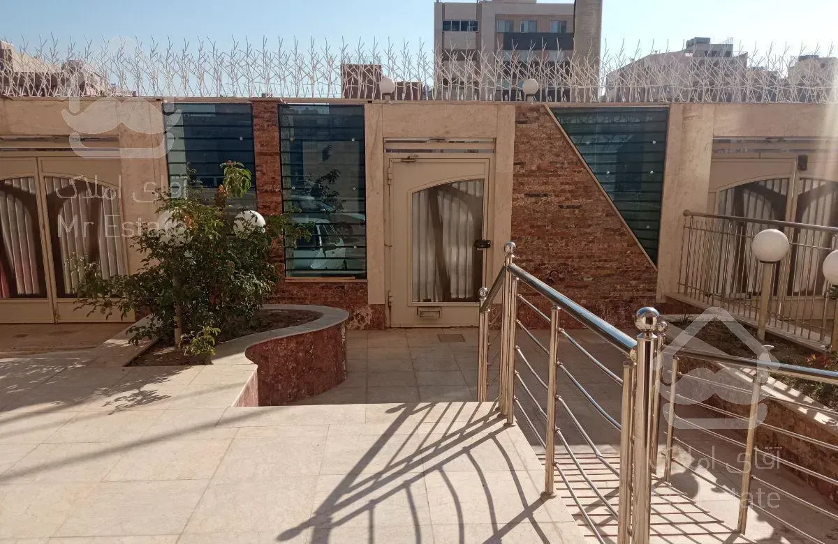 سه خواب کلید نخورده ، ملکشهر،