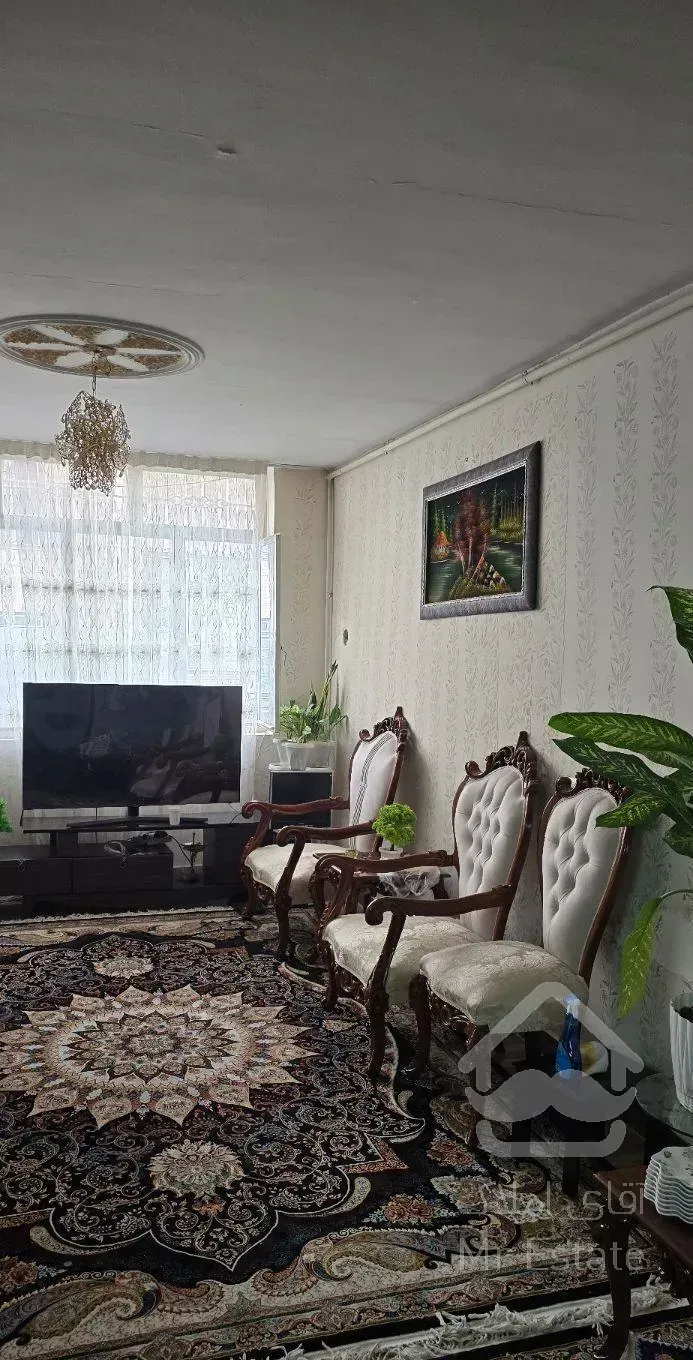 فروش آپارتمان ۸۵ متری ۱ خوابه طبقه ۱