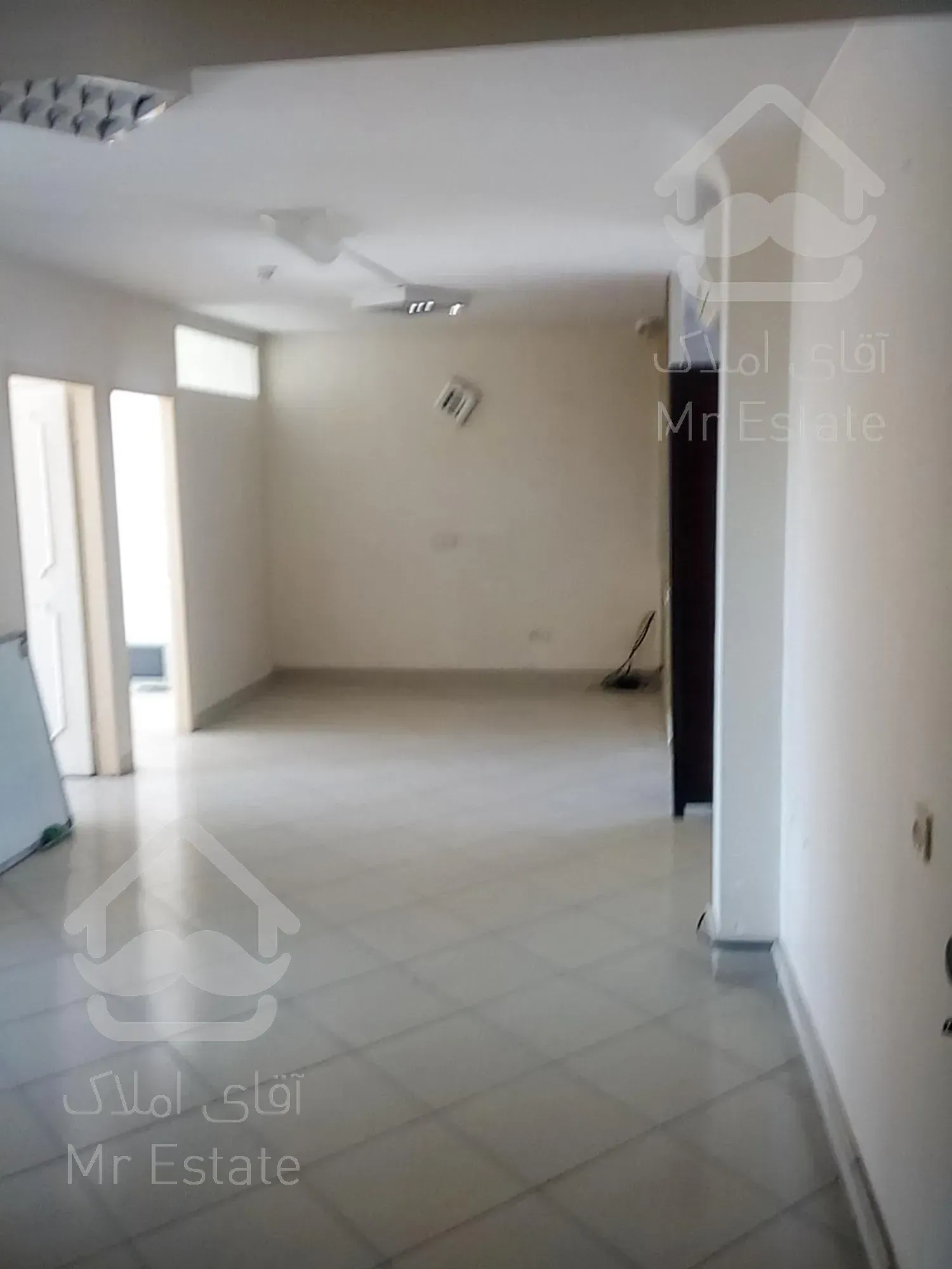 ۸۵ متر سند اداری بر کاشانی