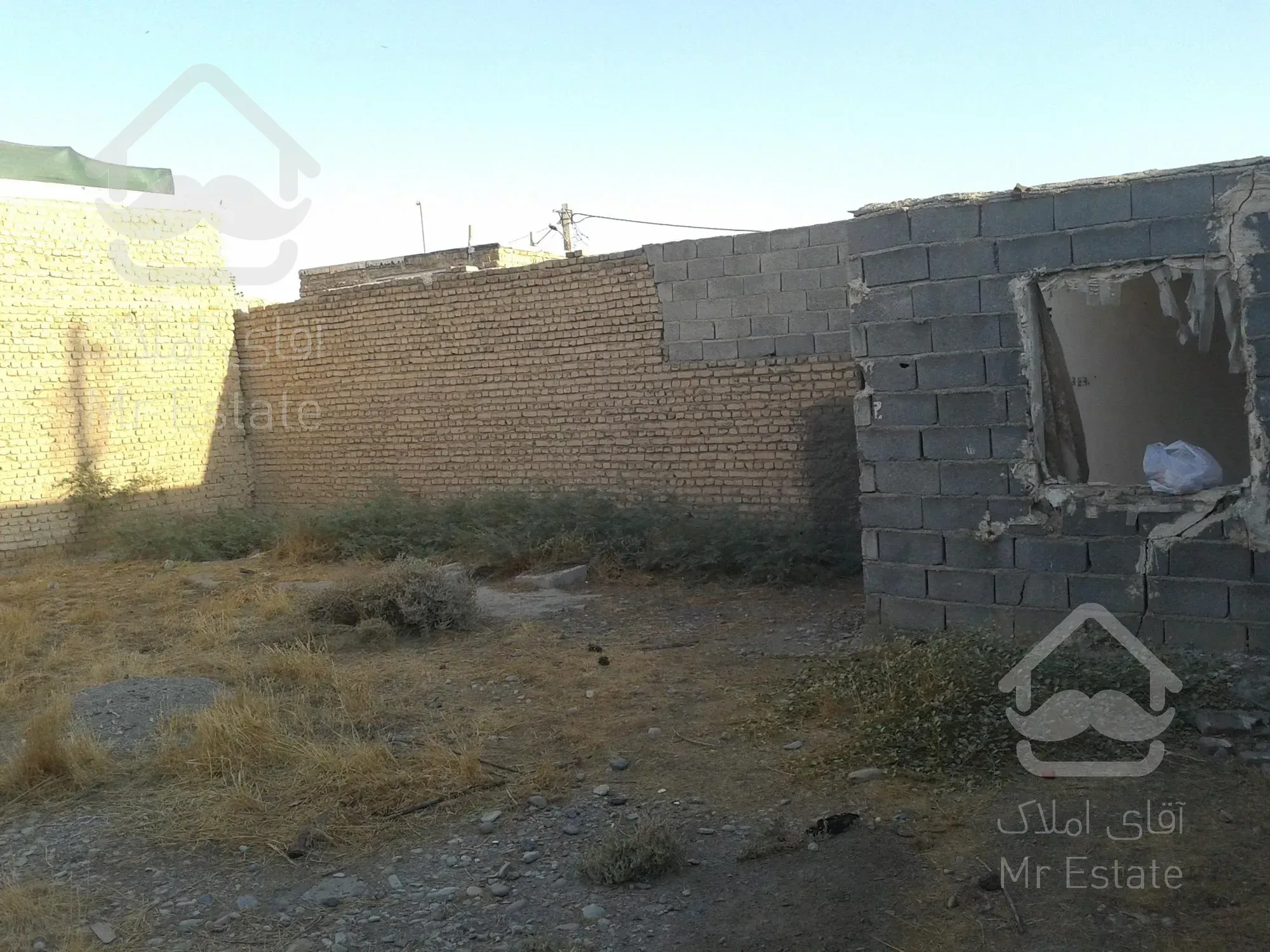 چهاردیواری 250 متری با یک اتاق و برق سه فاز 25 آمپر
