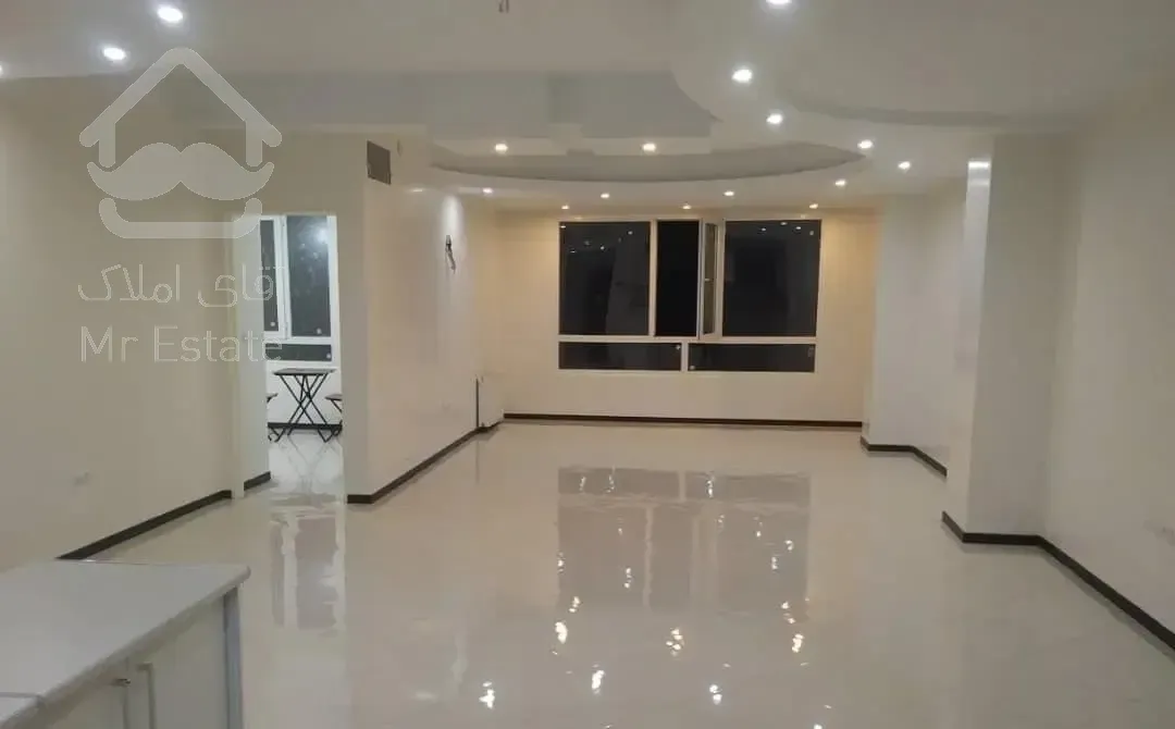 ۱۱۰مترنوسازکلیدنخورده/دوخواب/خیابان های بالا