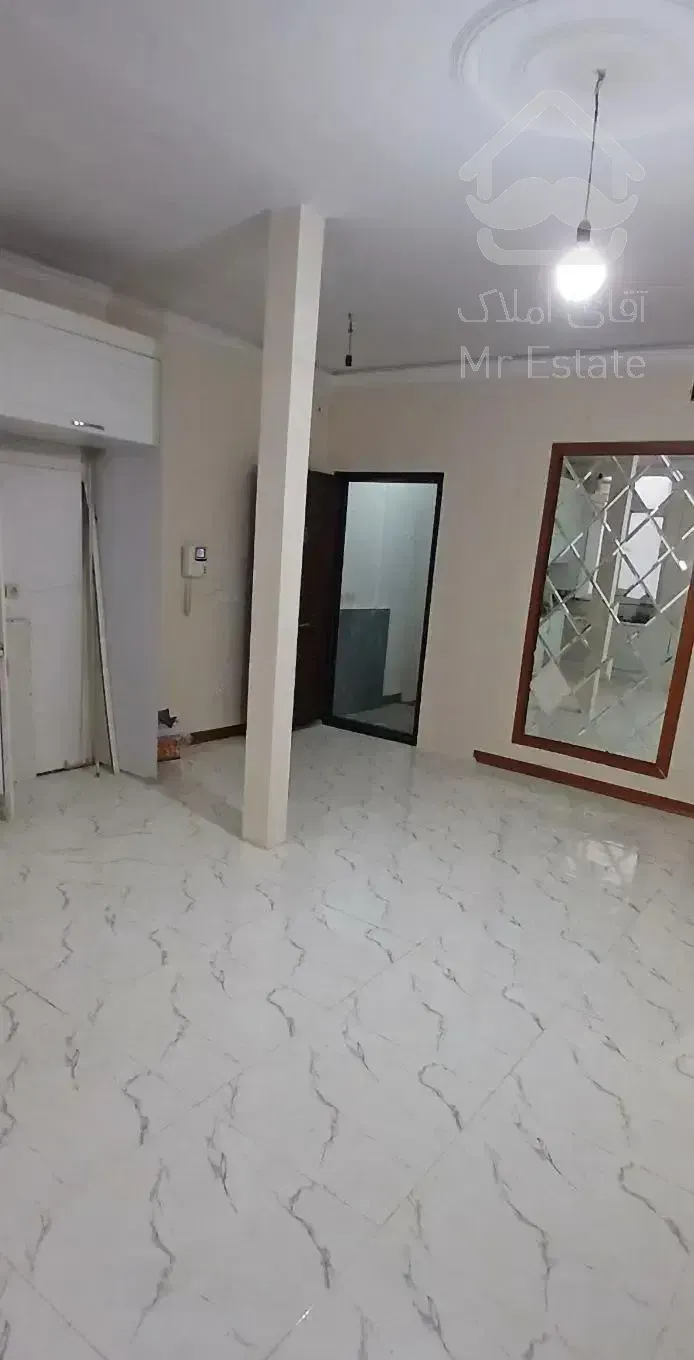 ۴۴متری تختی بازسازی شده، تمیز ،غرق نور ،تک واحدی