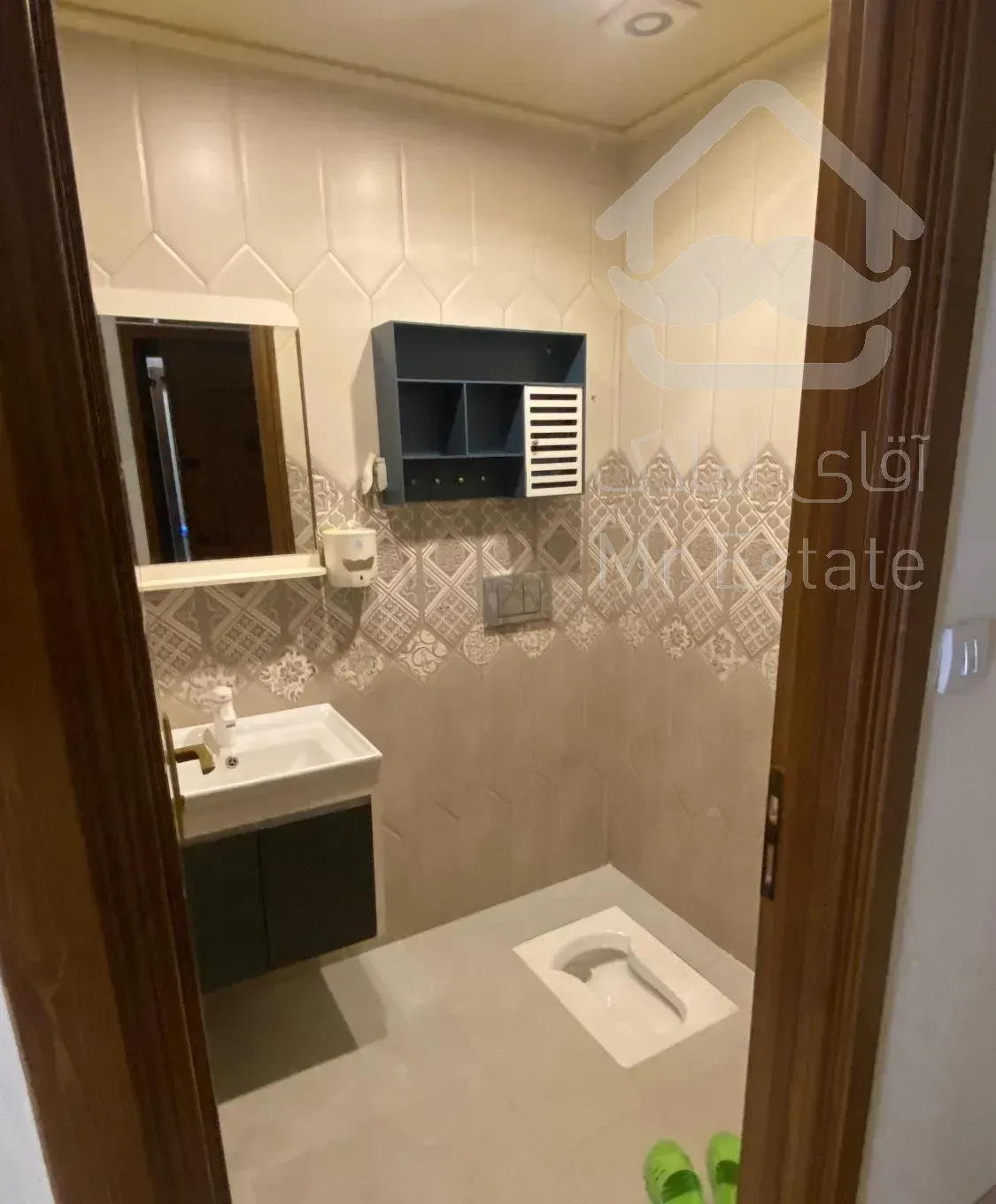 ۱۴۰ متر ۳ خواب امیرآباد شمالی بالای جلال