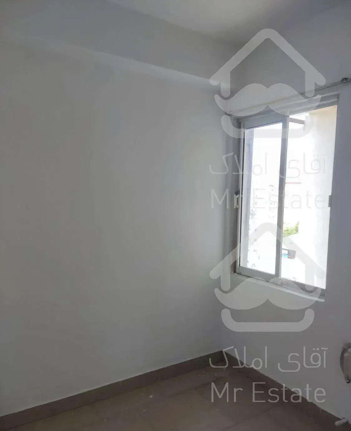 ۸۰ متری طبقه ۴ خیابان غفاری چالوس