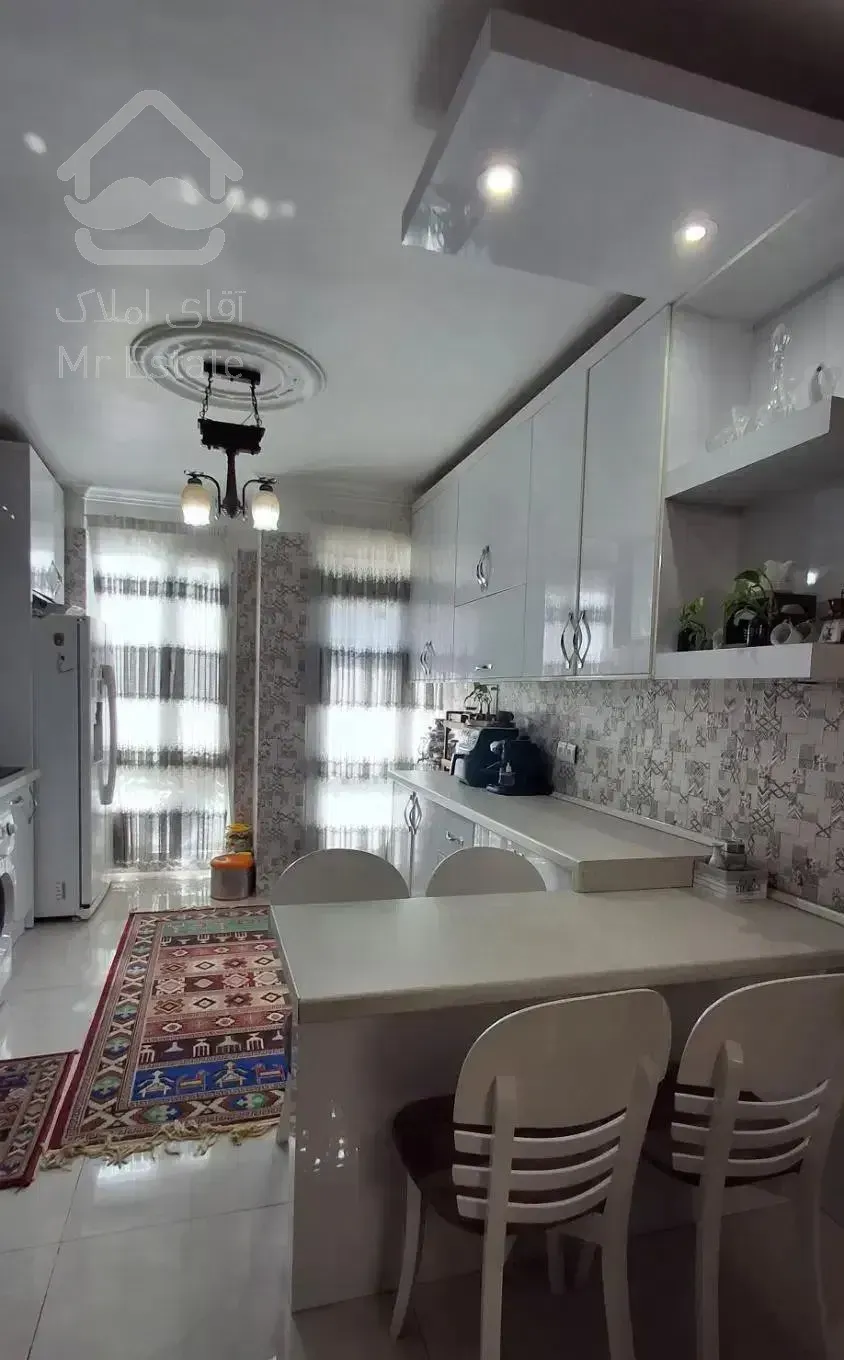 فروش ۹۳ متر/ ۲ خواب / تاپ لوکیشن مدائن نارمک