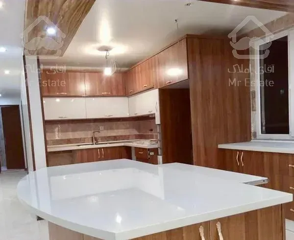 ۱۱۰ متری فول امکانات/خوش نقشه دریاچه چیتگر منطقه۲۲