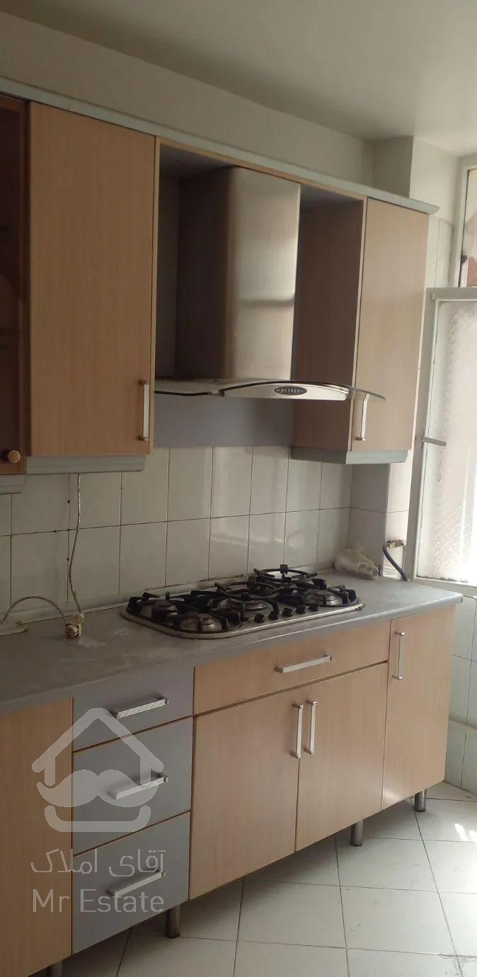 ۸۵متر تکواحدی دو خواب طبقه اول