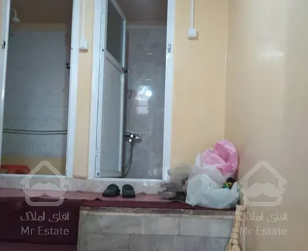 خانه دربستی با مغازه /متراژ 70متر