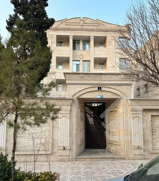 آپارتمان ١٣٤ متری شهرک غرب