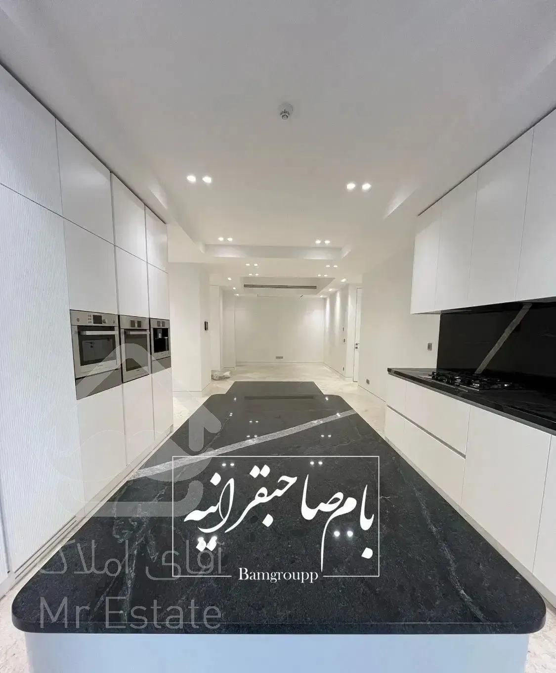 شهرک گلستان شمالی* فول* 290 متر* پارکینگ باکس