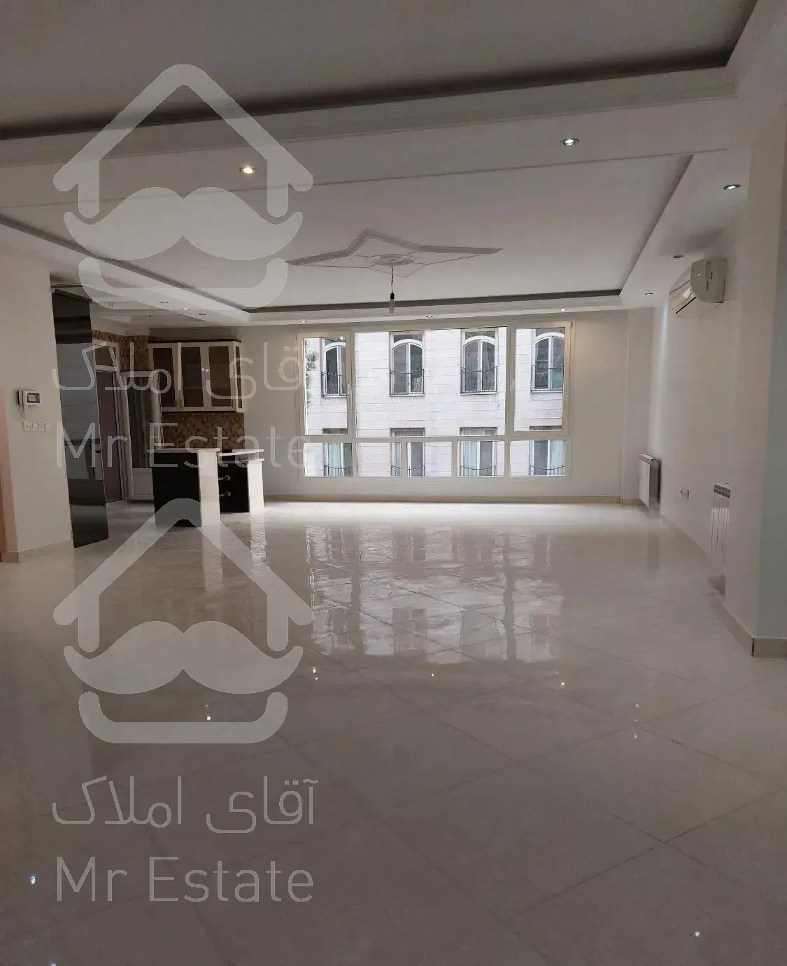 آپارتمان ۱۸۰ متر سه خواب تک واحدی