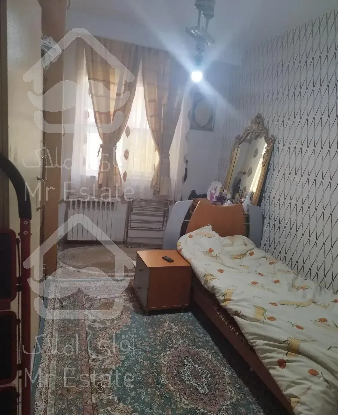 شیان ۹۳متر دو خوابه شیک