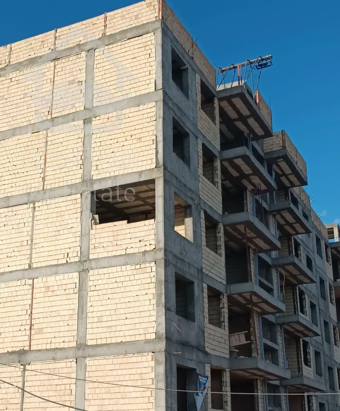 آپارتمان بر بلوار ۱۰۰ متر اقساط