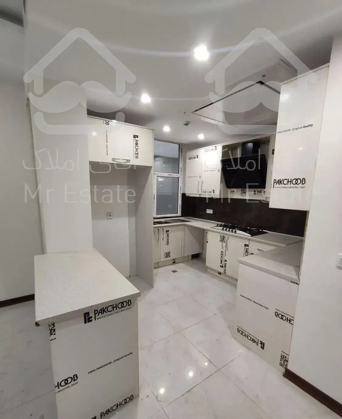 ۸۰ متر ۲ خواب // نوساز کلیدنخورده // سنایی