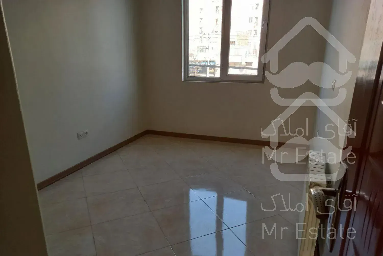 آپارتمان ۱۱۰ متری در تهرانسر