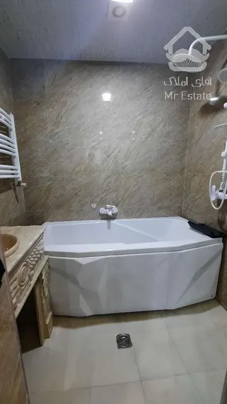 فروش آپارتمان 165 متر در کریم آباد