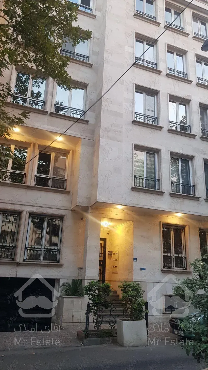 آپارتمان 148 متری ظفر