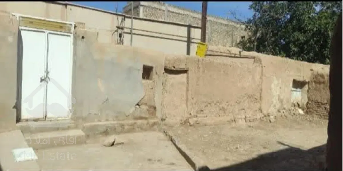 365 متر زمین دو نبش راه آهن شاهرود