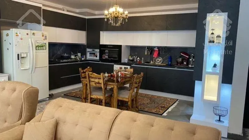 آپارتمان 110 متری _ 10 قدمی دریا _ مناسب سرمایه گذاری