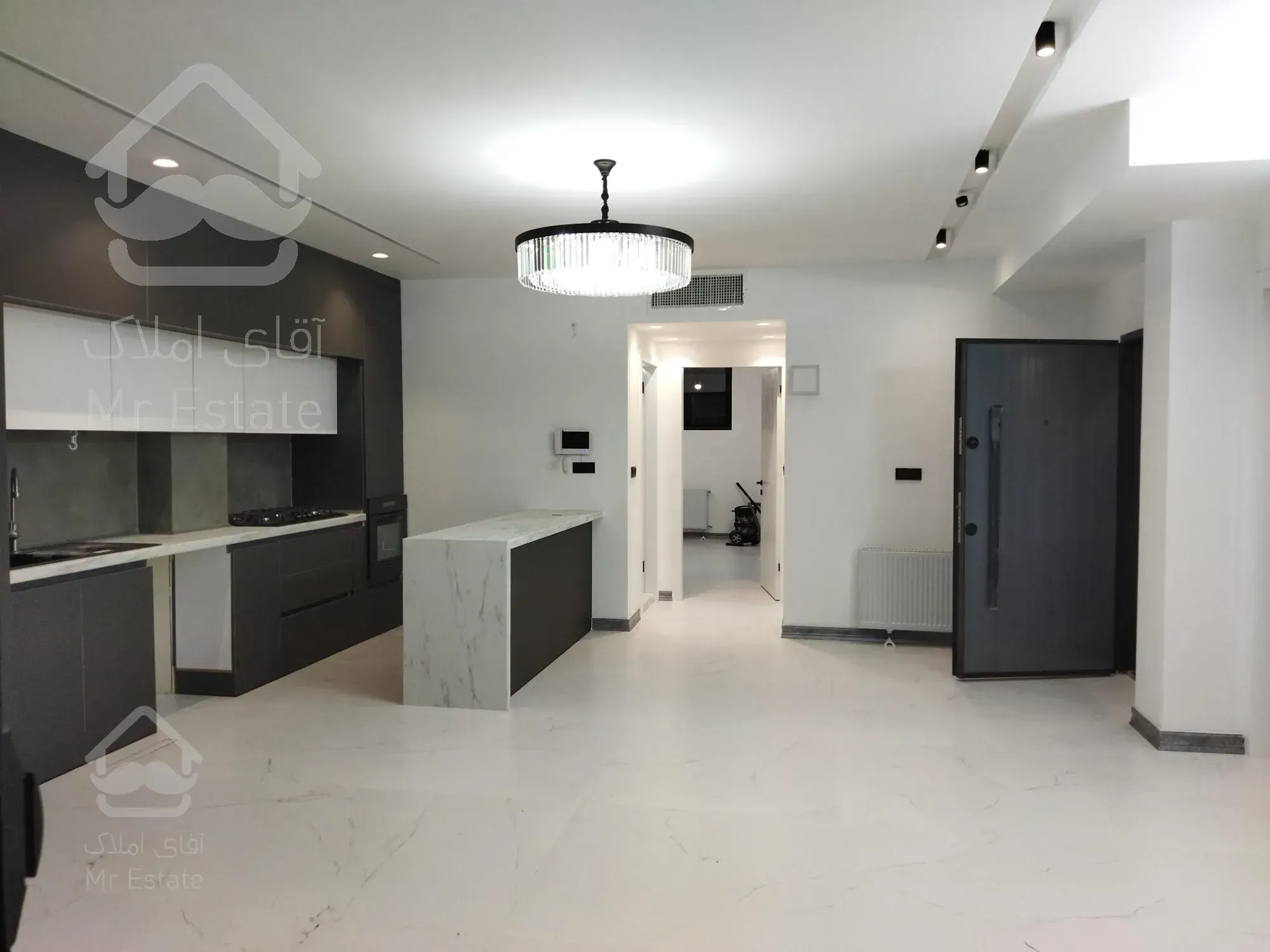 فروش یک باب آپارتمان دو واحدی تفکیکی/فوق لوکس