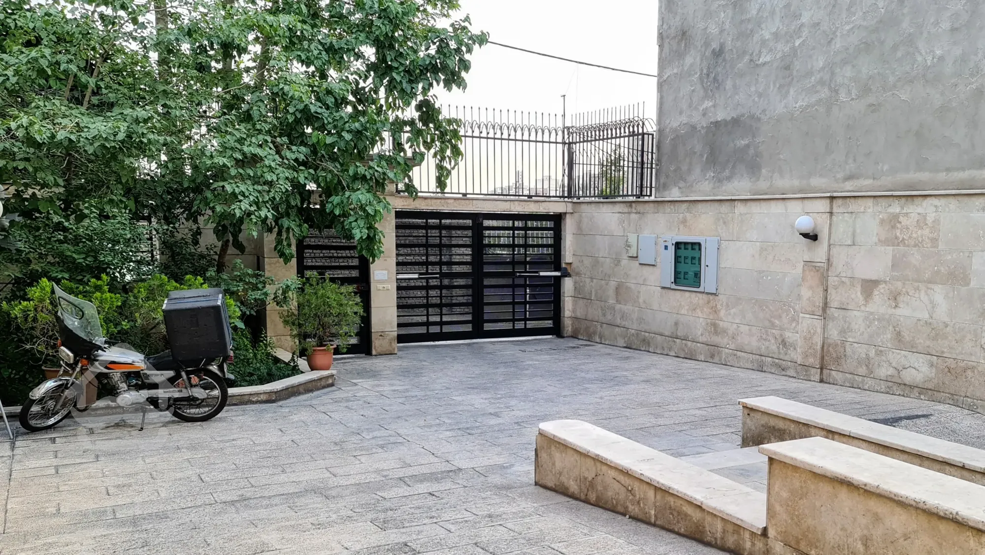 🏠 آپارتمان ۷۹ متری، 2خوابه، فول امکانات، طبقه اول