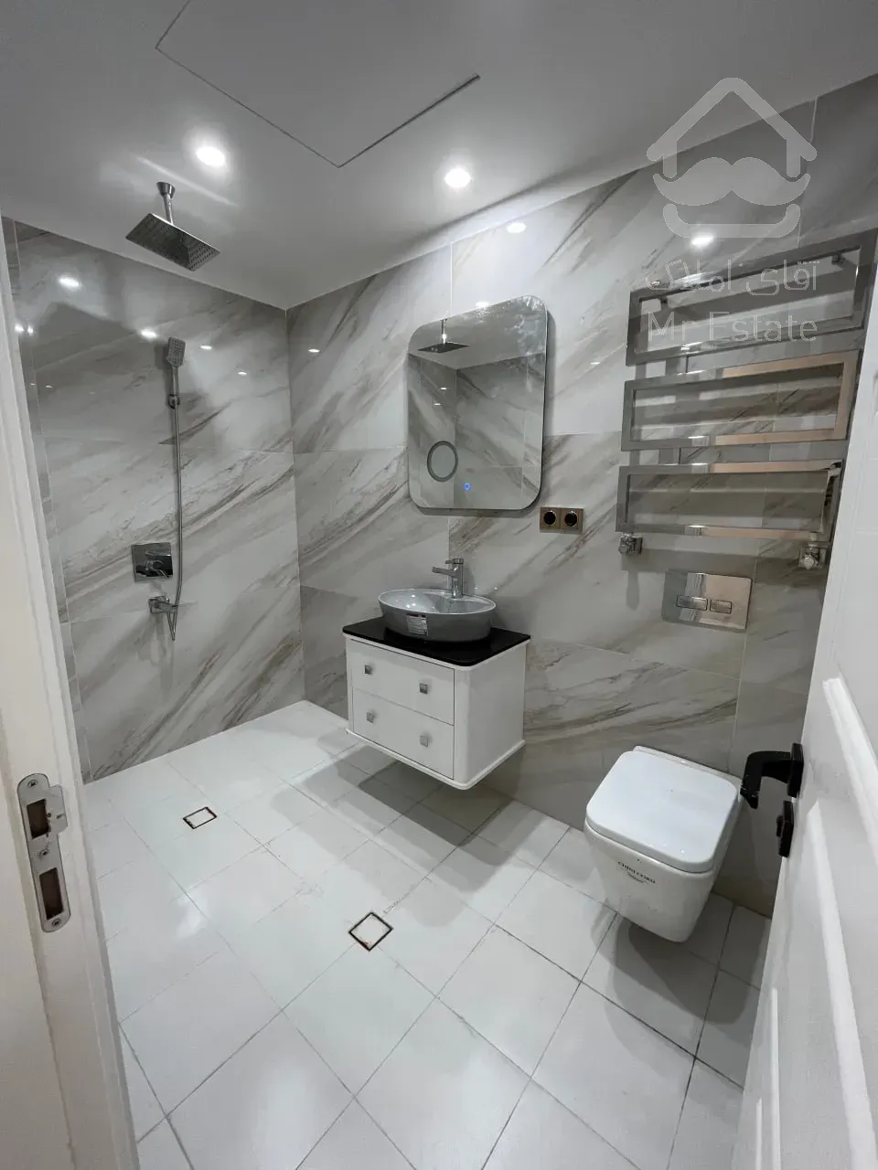 فروش برج 220متر 3 خواب قیطریه لاکچری