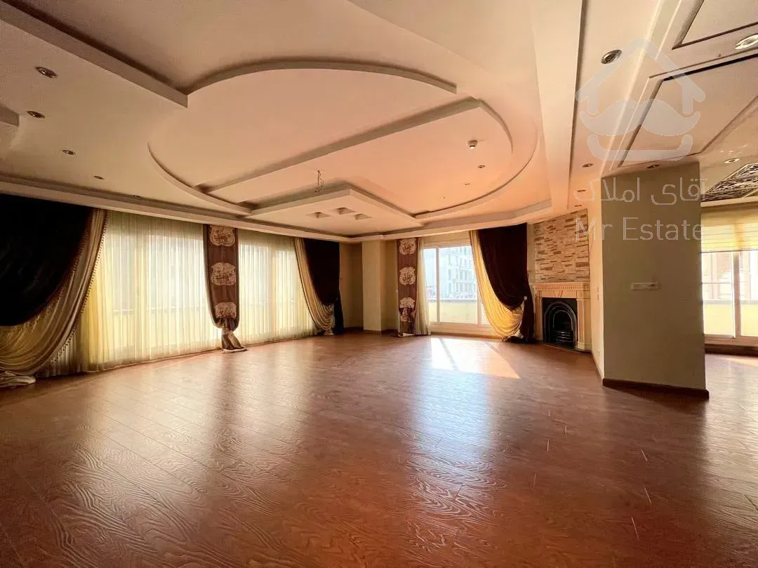 فروش اپارتمان 220 متری ولنجک