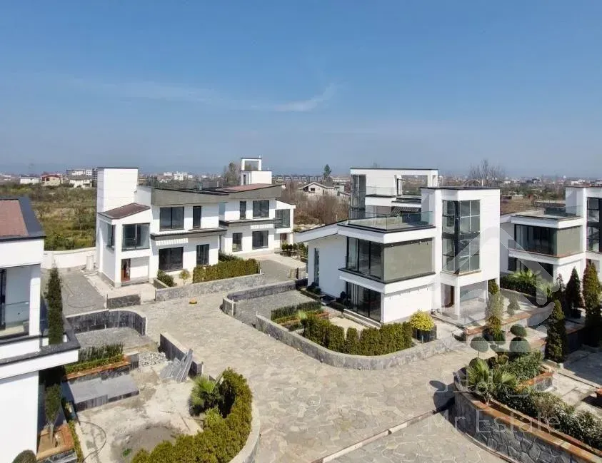 ویلا شهرکی / ویوجنگل و دریا / رامسر کوهپایه