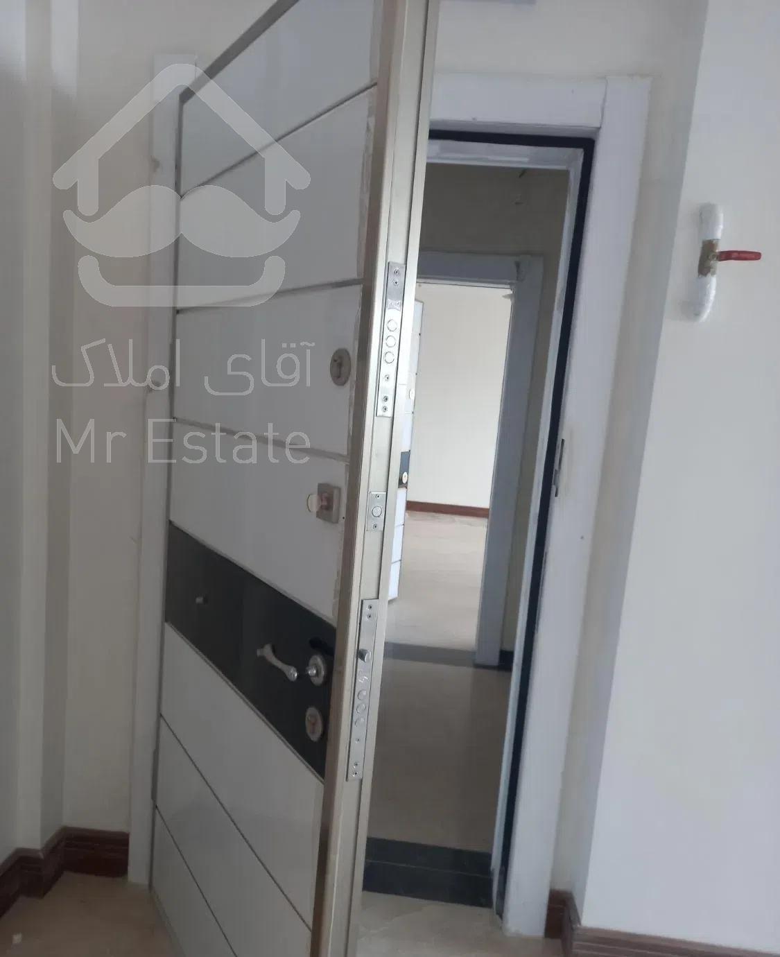 185متر نوسازکلیدنخورده ۲پارکینگ روف گاردن ۱۵۰غربی