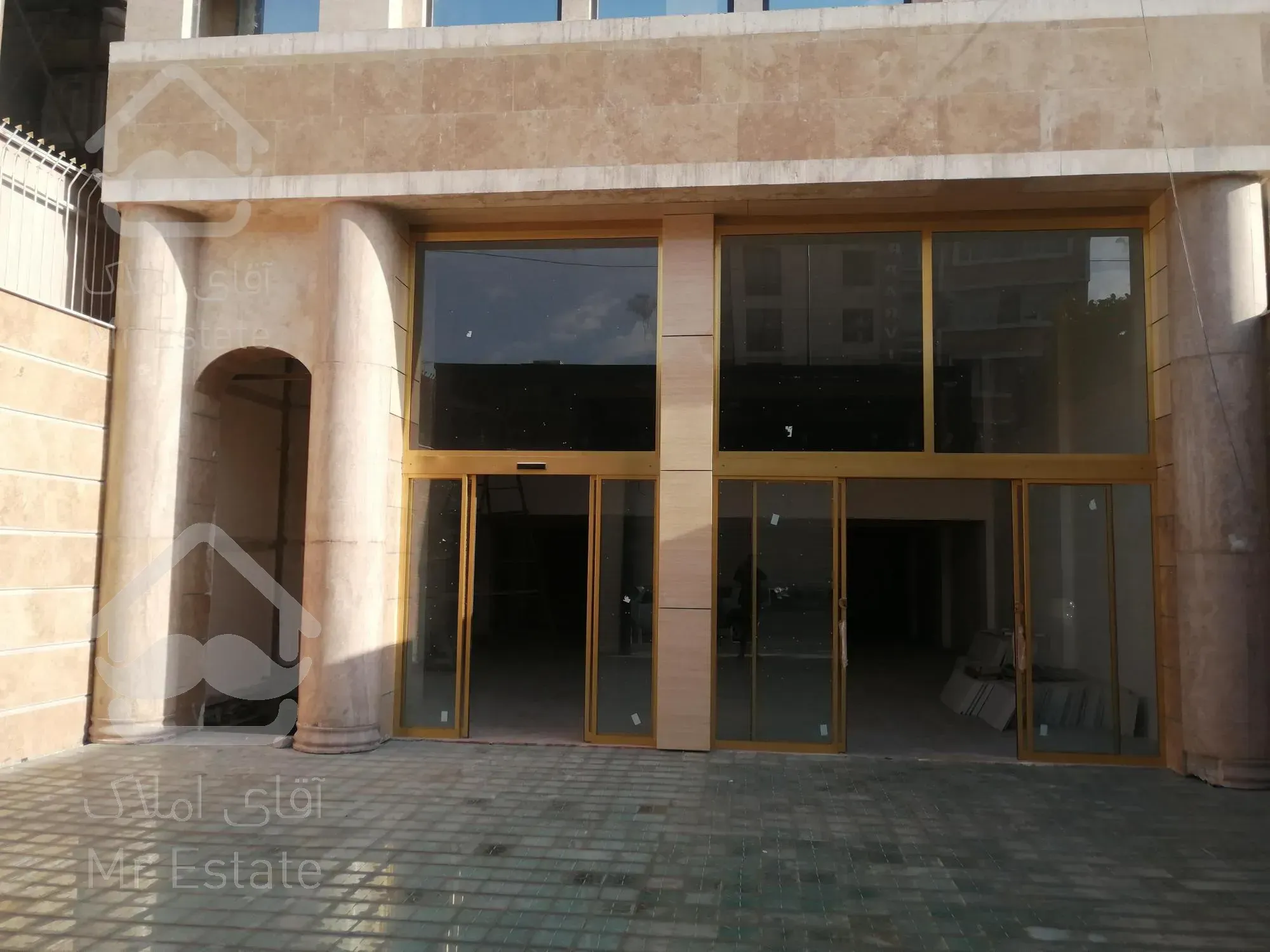 خرید مغازه تهران مرزداران بر اصلی 200 متر تجاری روبروی آریافر