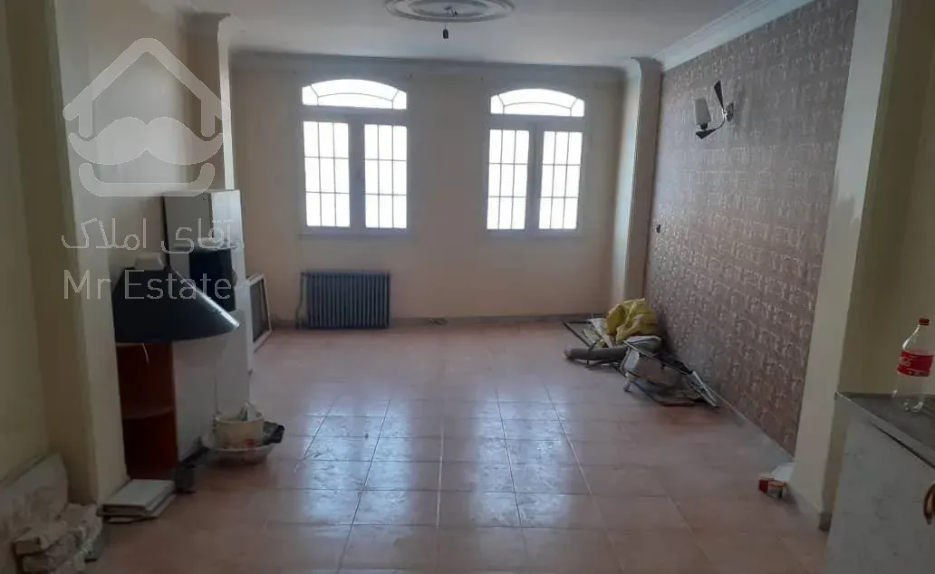 72متردوخواب/طبقهٔ چهارم/نیاز به بازسازی/بلوار گلاب