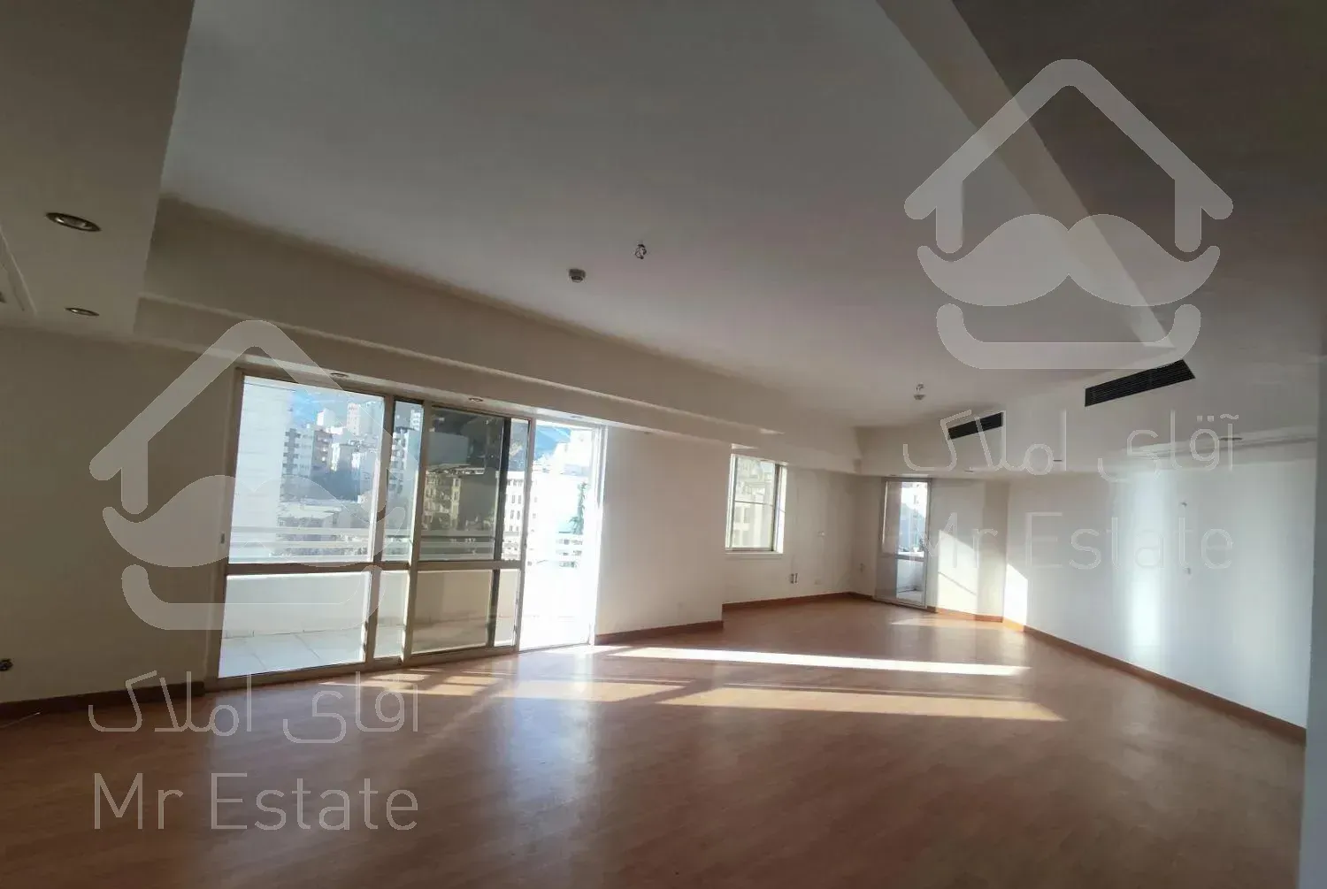 تاپ برج کاشانک ۱۹۰ متر سه خواب