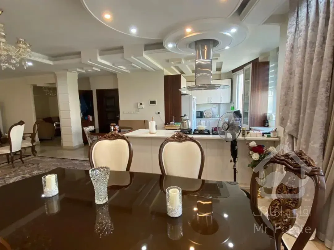 آپارتمان 110متر / ۲خواب / غرق نور