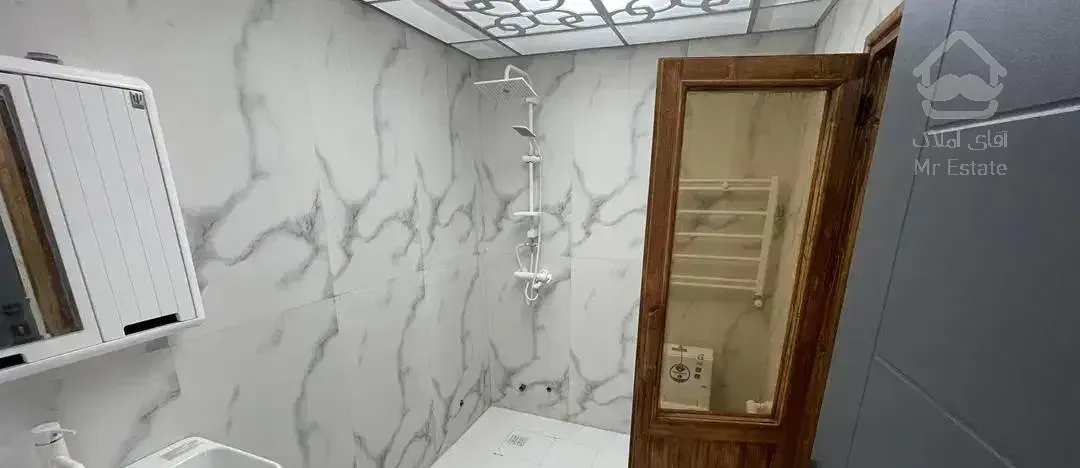 فروش آپارتمان ۱۷۰ متری در بن بستی برند و لاکچری