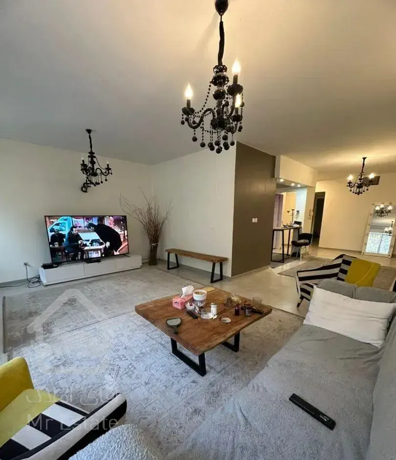 ۱۱۰ متر ۲خواب در آپادانا-حیاط اختصاصی تاپ لوکیشن