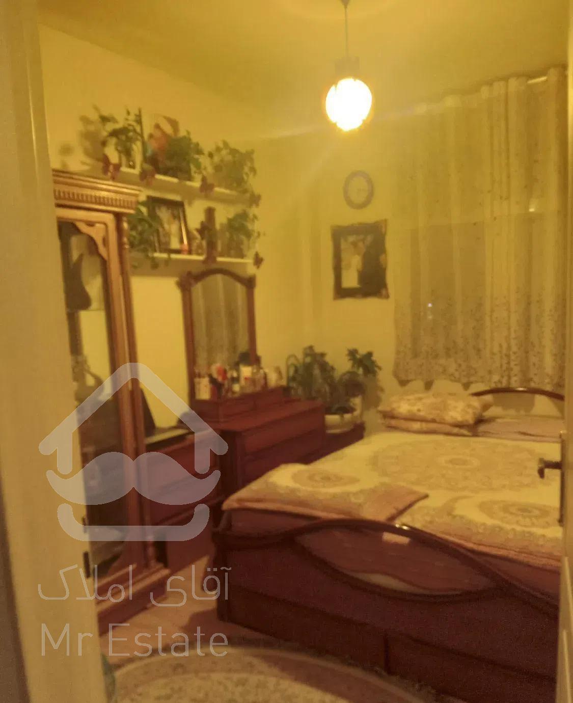 آپارتمان 73متر 2خواب دریاچه چیتگرسمسرا حسینی